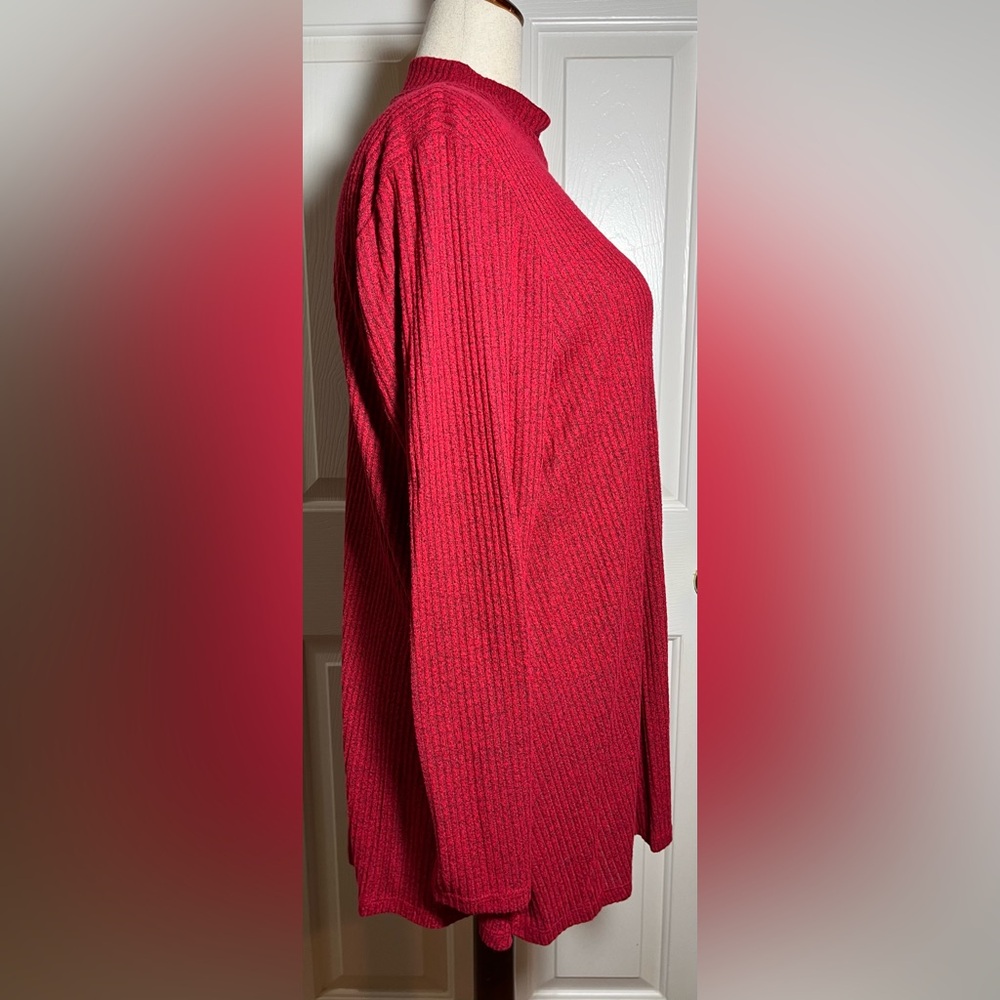 Lane Bryant Red Textured Women’s Swing Top - Picture 3 of 7